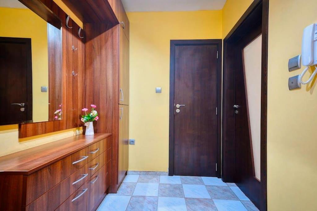 Next2Sea Apartment Варна Екстериор снимка